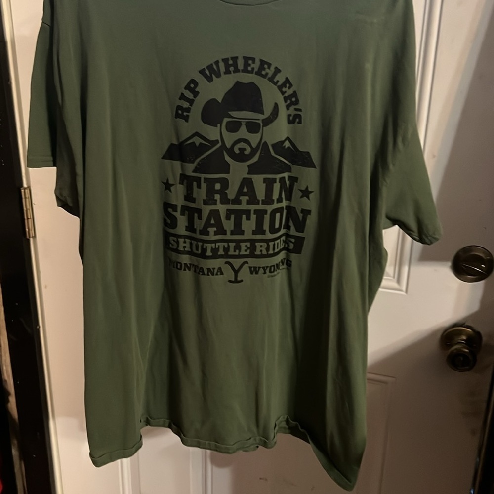 Yellowstone Tee Bundle - image 4